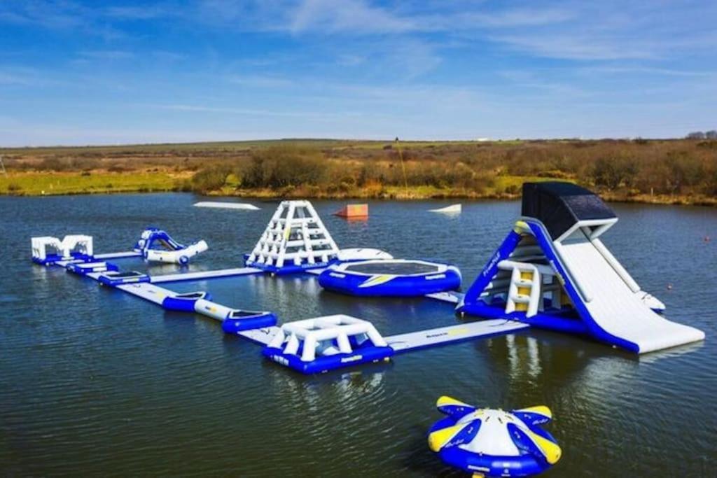 Kingfisher Hot Tub & Log Burner House On Premium Lakeside With Resort Facilities Сент-Колумб-Мейджор Экстерьер фото