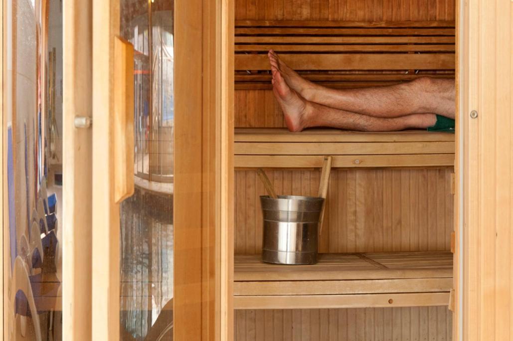 Kingfisher Hot Tub & Log Burner House On Premium Lakeside With Resort Facilities Сент-Колумб-Мейджор Экстерьер фото