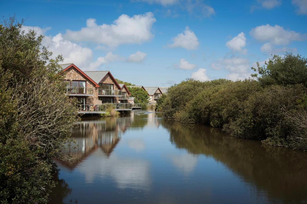 Kingfisher Hot Tub & Log Burner House On Premium Lakeside With Resort Facilities Сент-Колумб-Мейджор Экстерьер фото
