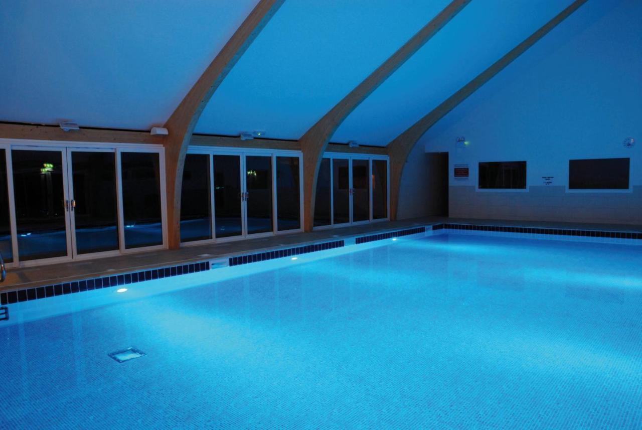 Kingfisher Hot Tub & Log Burner House On Premium Lakeside With Resort Facilities Сент-Колумб-Мейджор Экстерьер фото